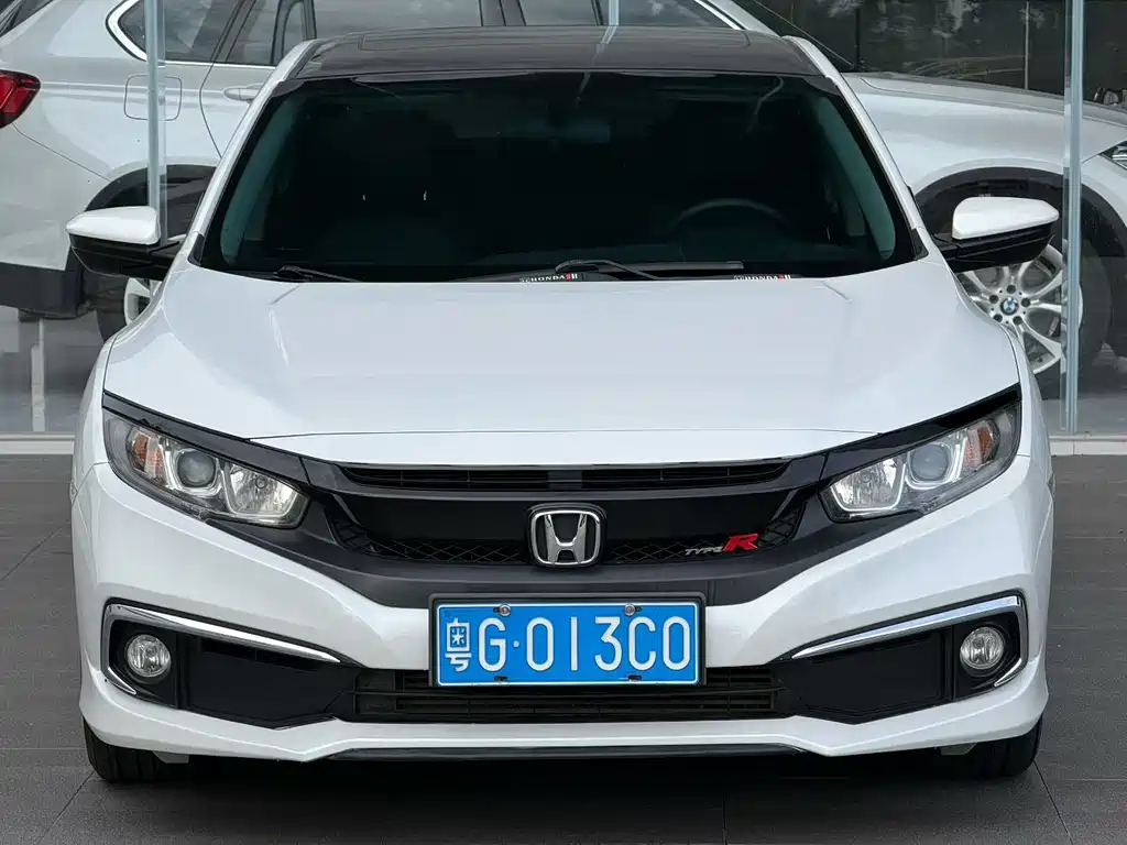 Honda Civic — фото 2