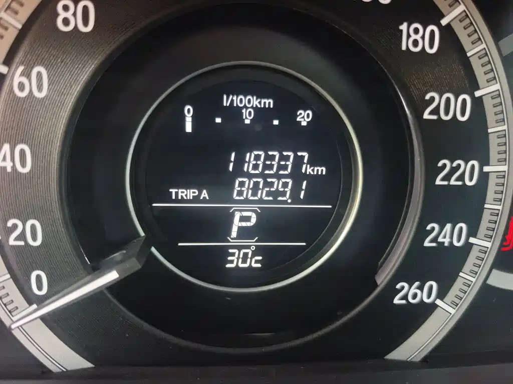 Honda Accord — фото 3