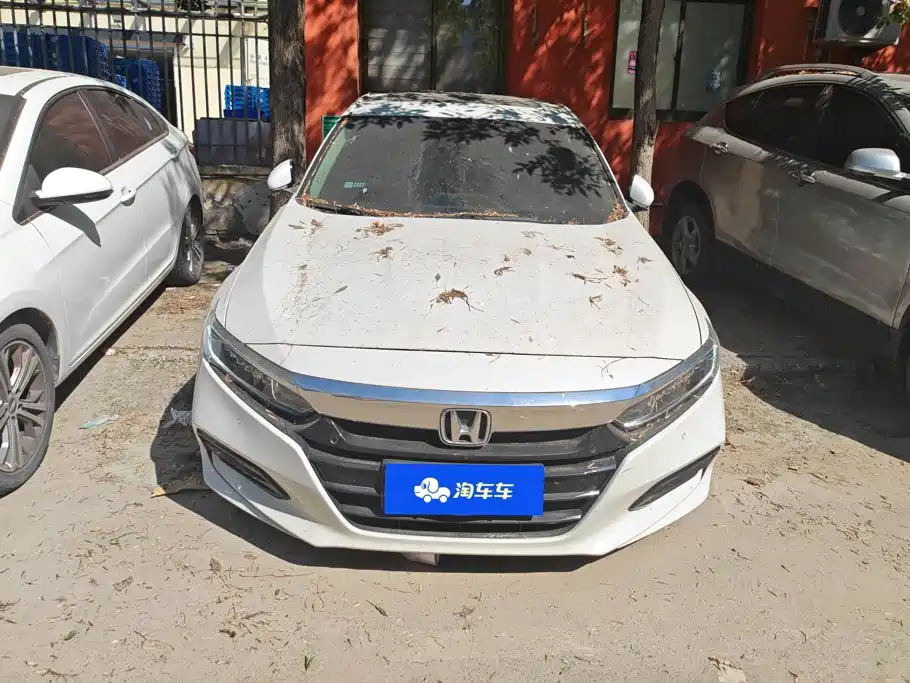 Honda Accord — фото 2