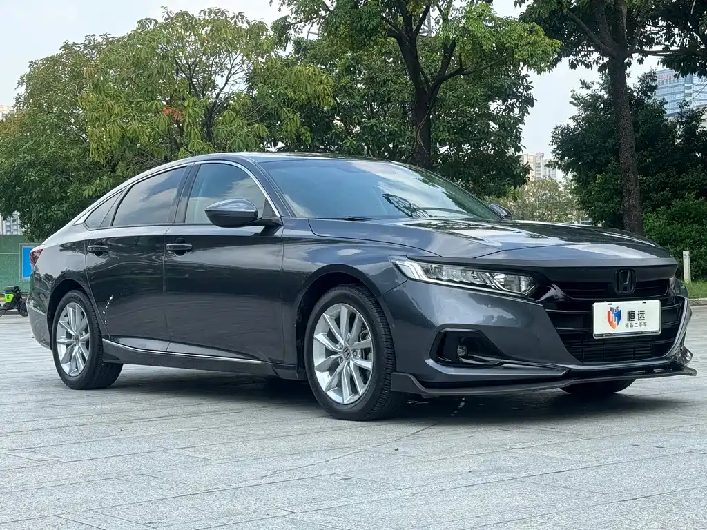 Honda Accord — фото 3