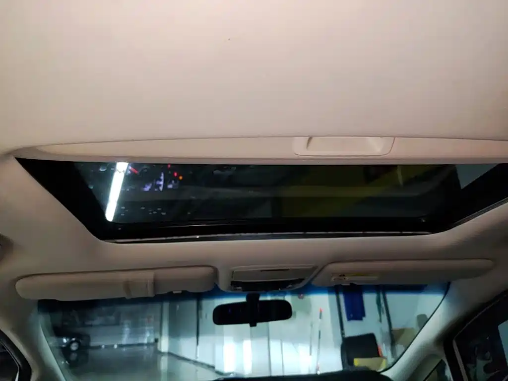 Honda Odyssey — фото 18