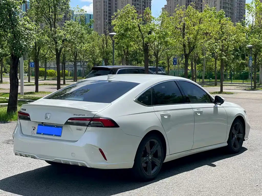 Honda Inspire — фото 4