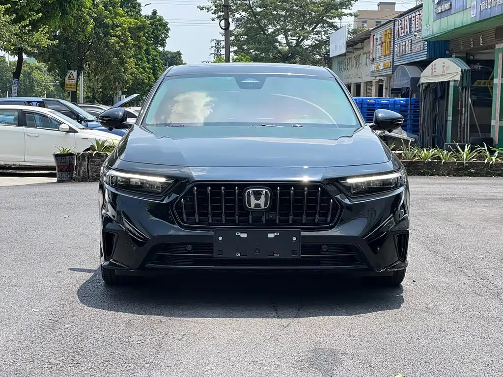Honda Inspire — фото 2