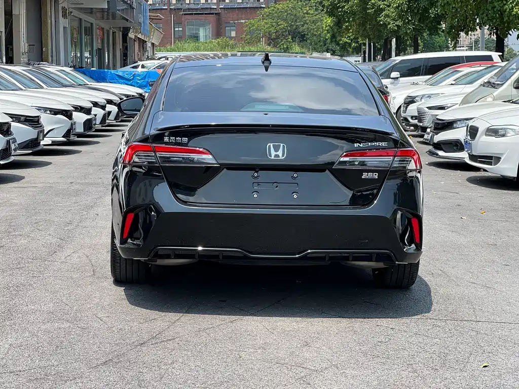 Honda Inspire — фото 8