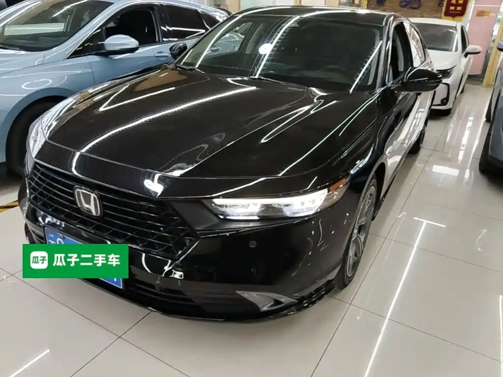 Honda Accord — фото 2