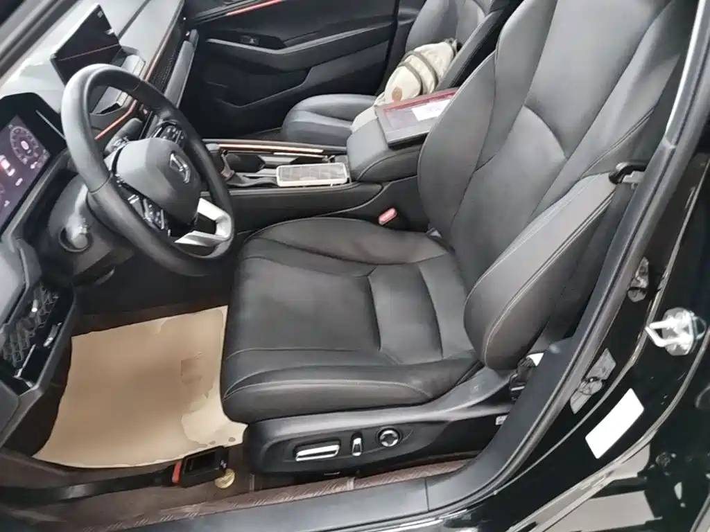 Honda Accord — фото 11