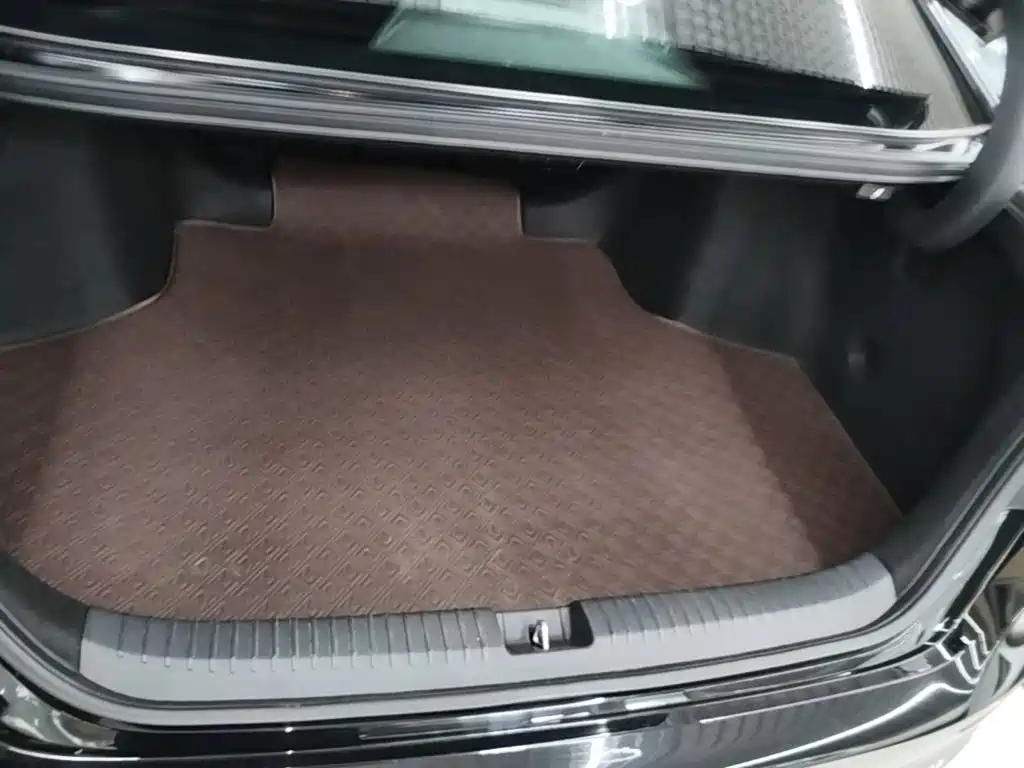 Honda Accord — фото 15