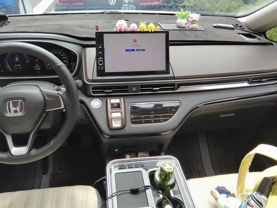 Honda Odyssey — фото 13