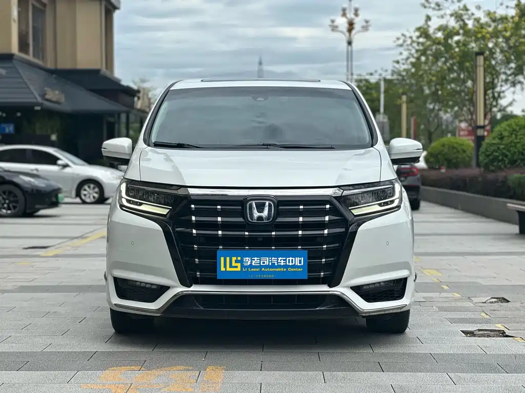 Honda Elysion — фото 2