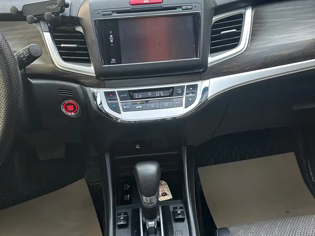 Honda Jade — фото 11