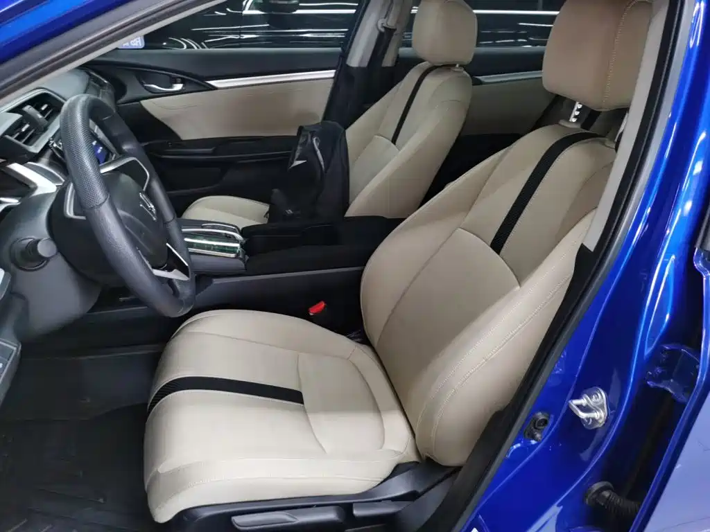 Honda Civic — фото 15