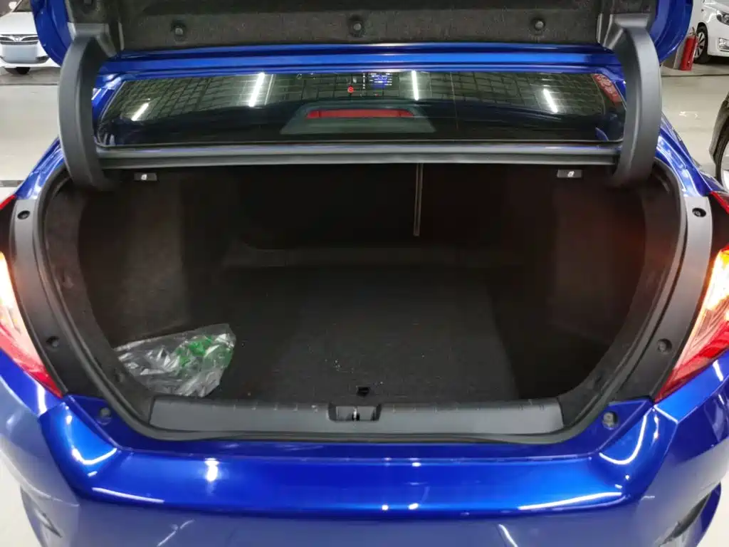 Honda Civic — фото 19