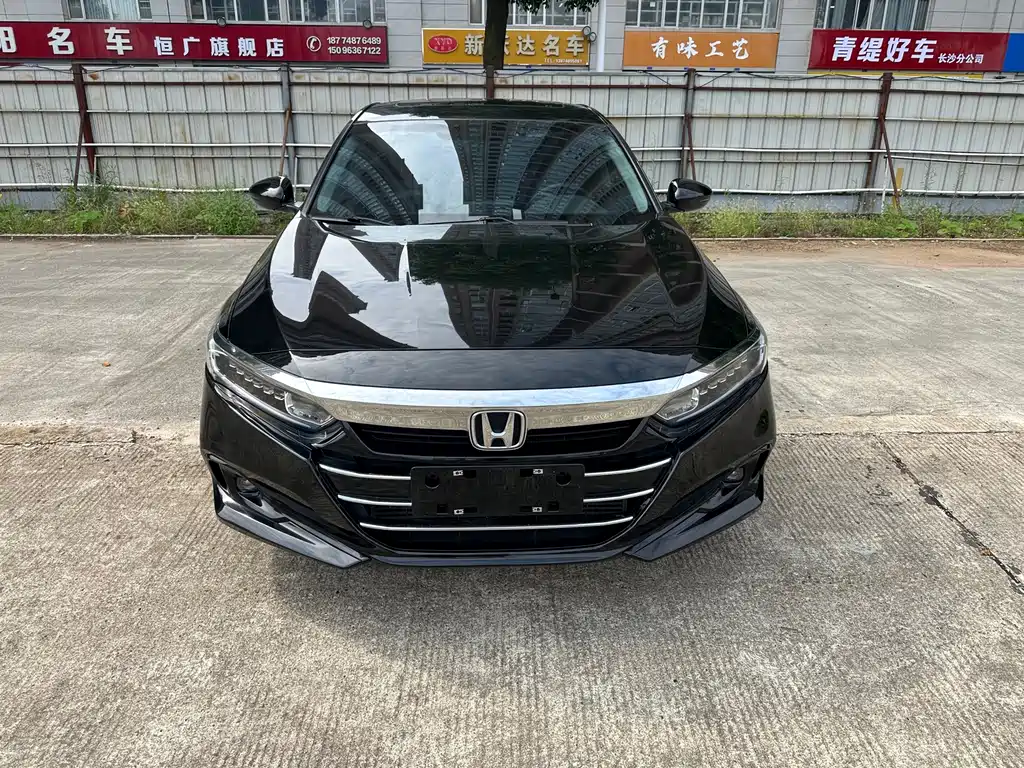 Honda Accord — фото 2