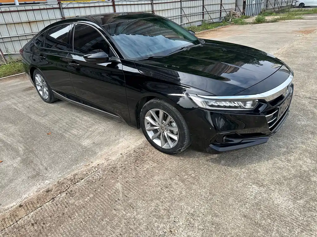 Honda Accord — фото 3