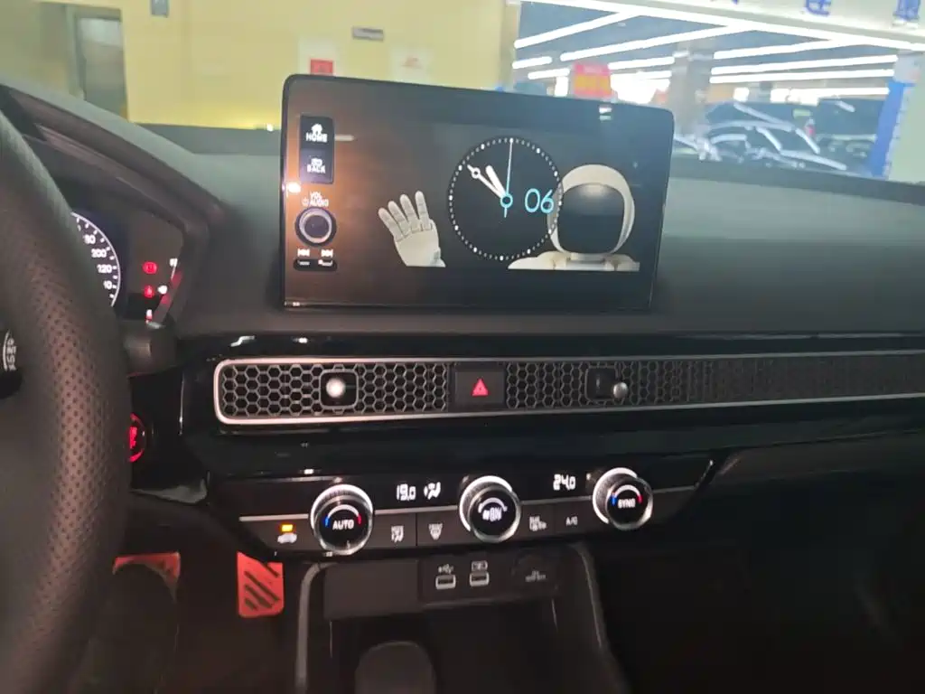 Honda Civic — фото 13