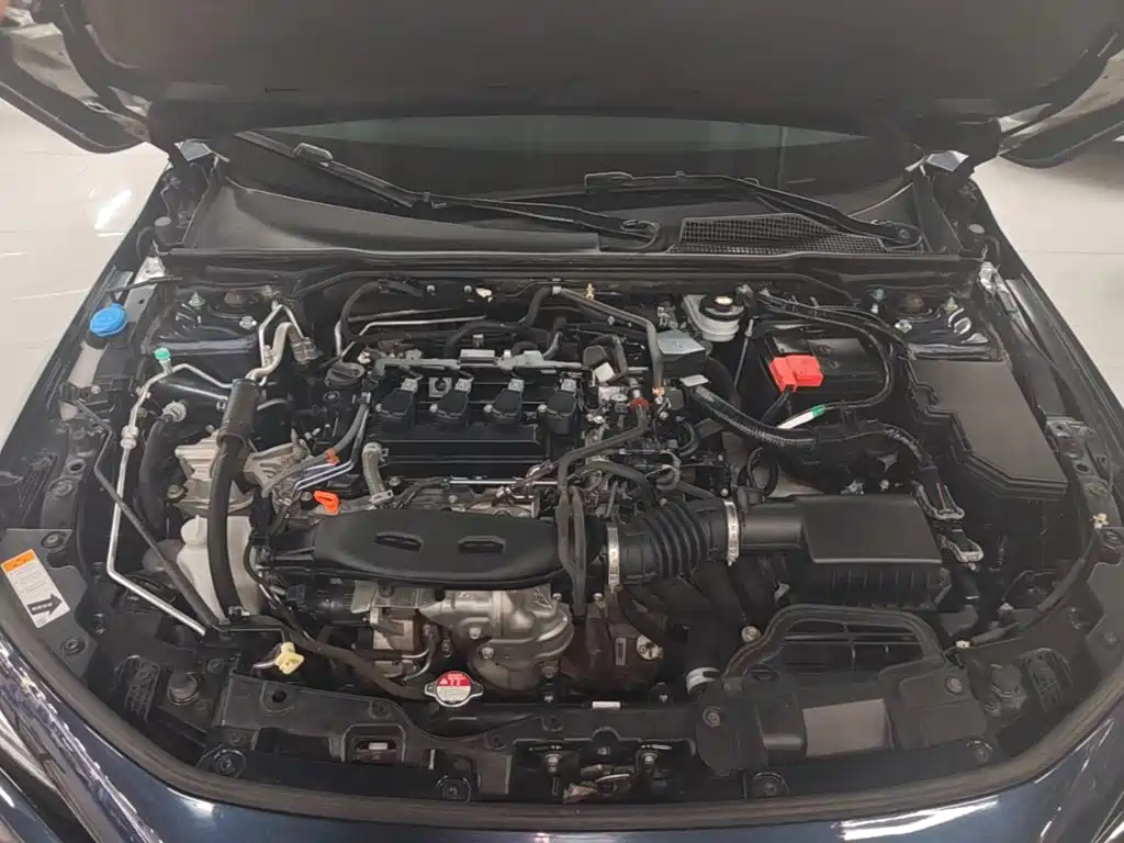 Honda Civic — фото 20