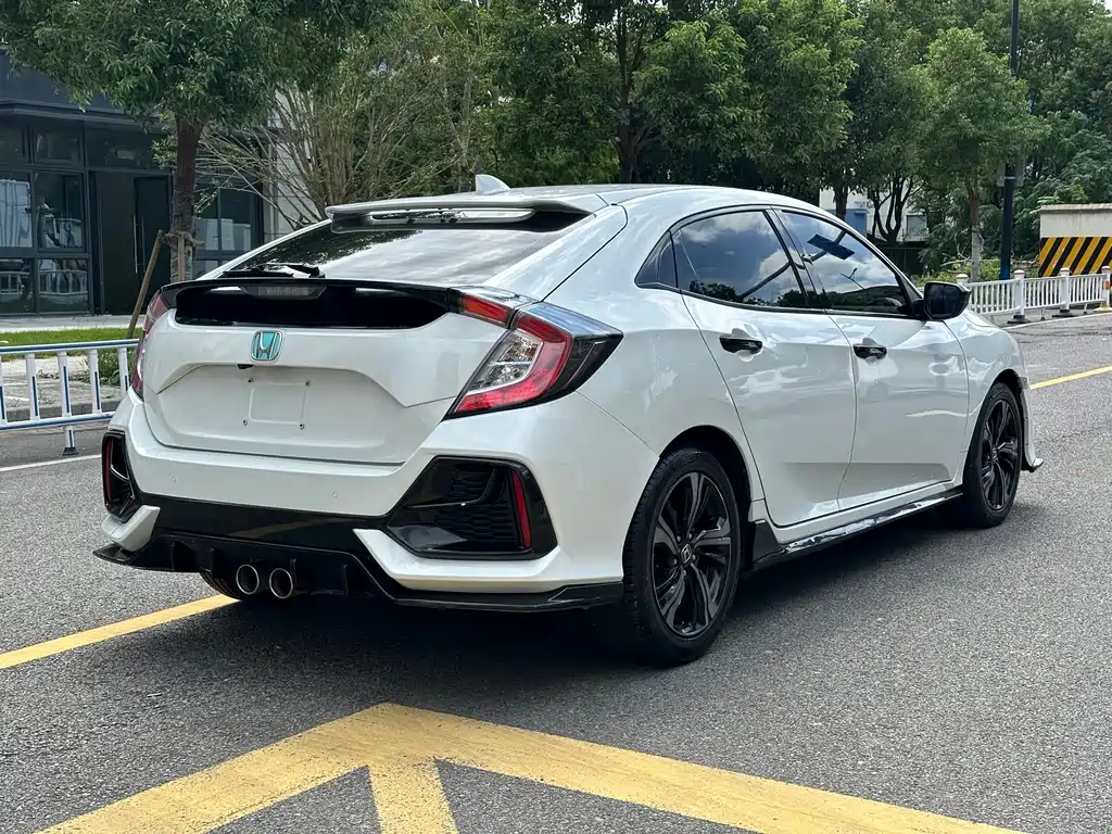 Honda Civic — фото 9