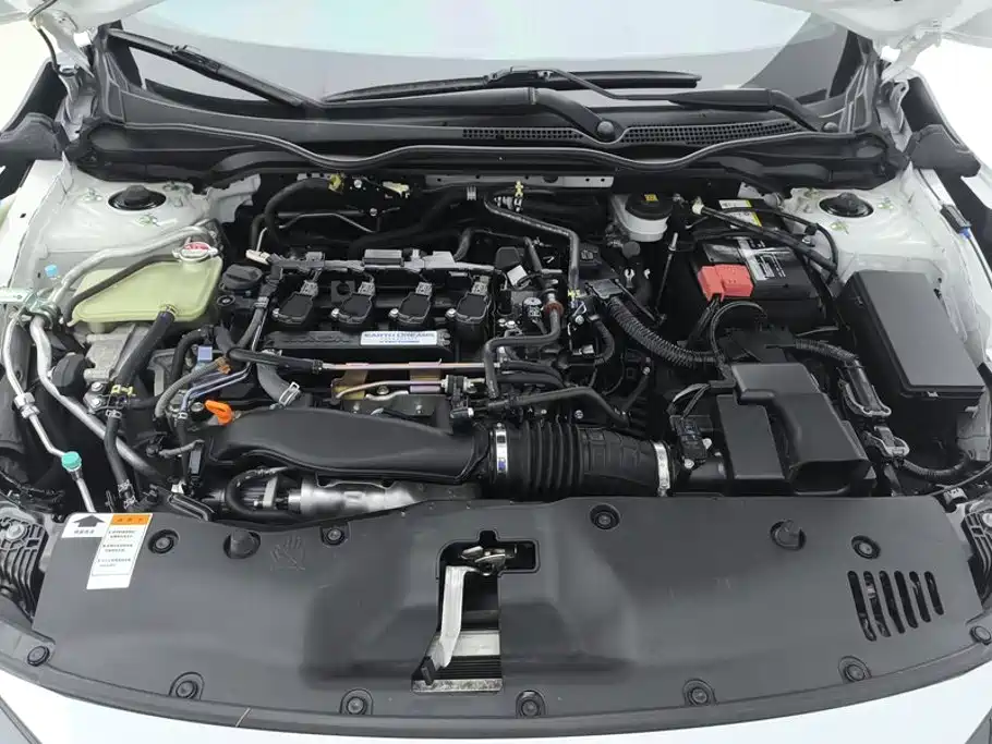 Honda Civic — фото 10