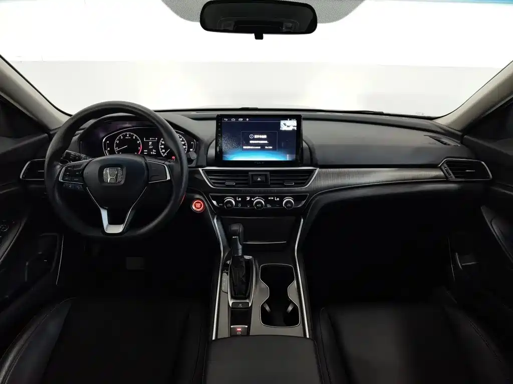 Honda Accord — фото 5