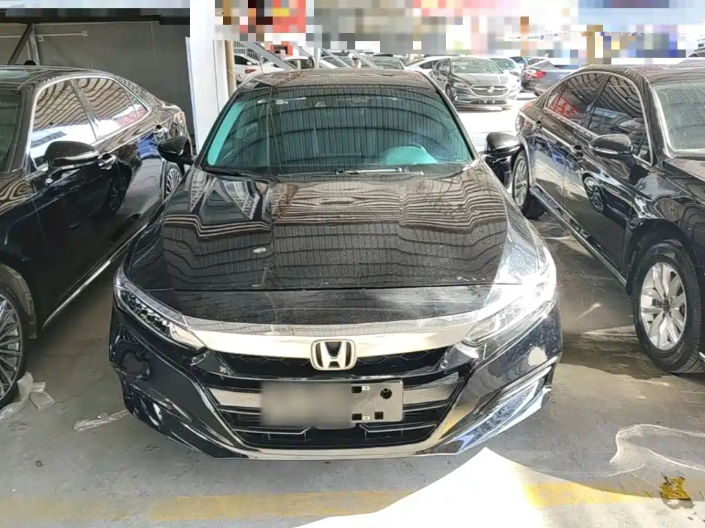 Honda Accord — фото 3