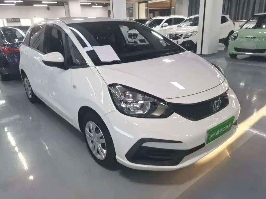 Honda Fit — фото 4