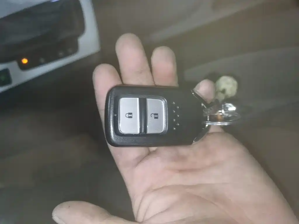 Honda Fit — фото 9