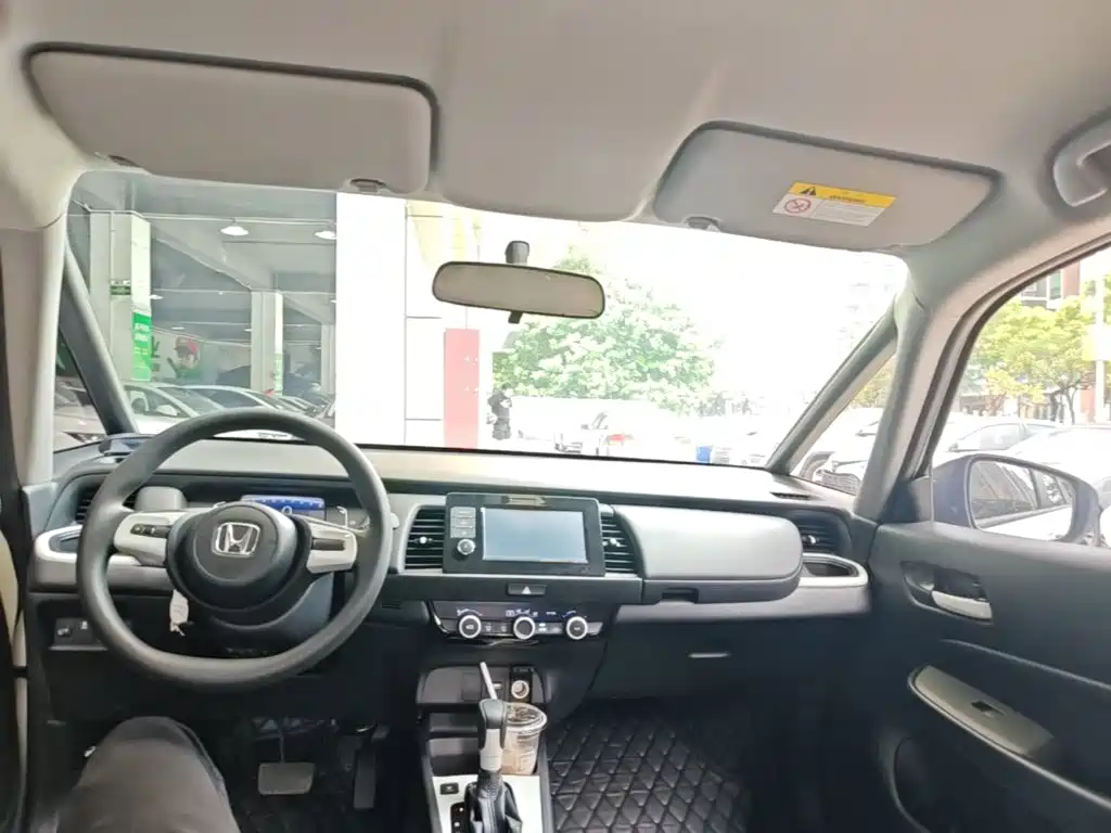 Honda Fit — фото 18