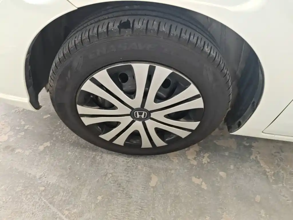 Honda Fit — фото 23