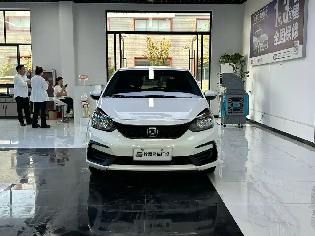 Honda Fit — фото 2