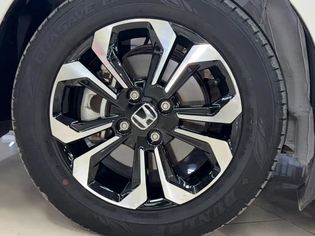 Honda Fit — фото 21