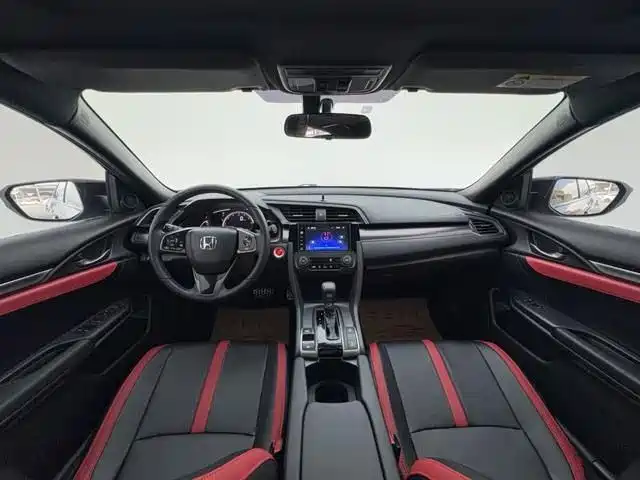 Honda Civic — фото 4