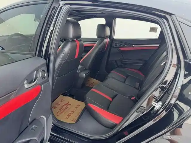 Honda Civic — фото 6