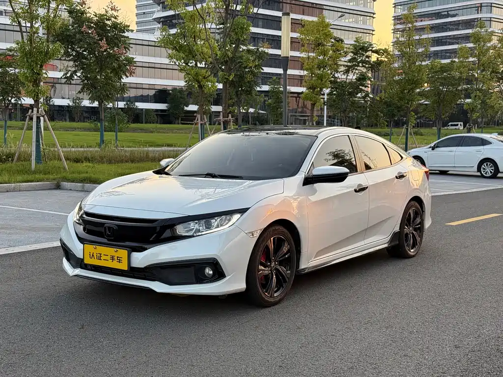 Honda Civic — фото 2