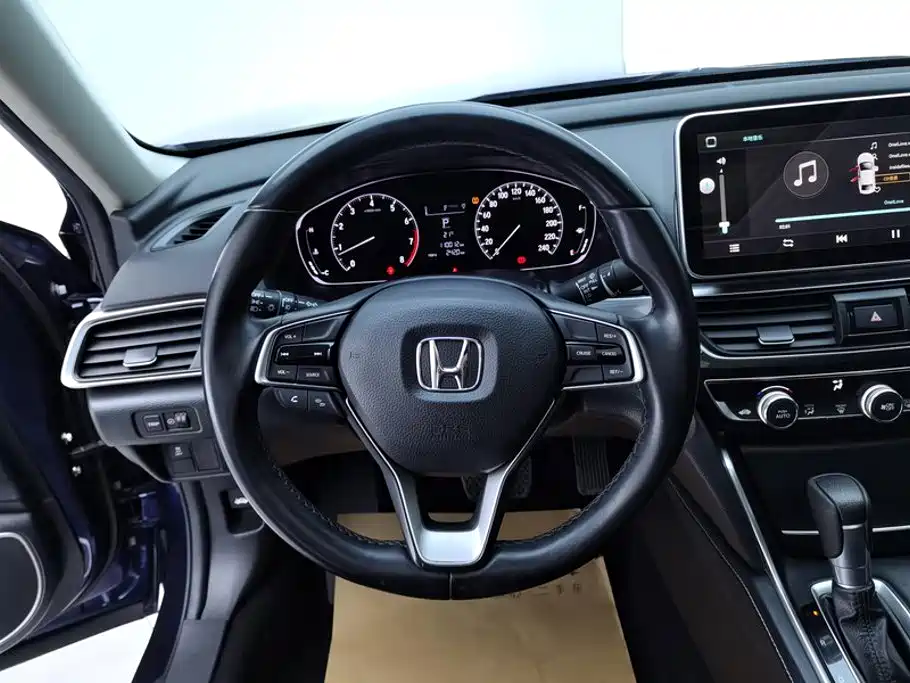 Honda Inspire — фото 15