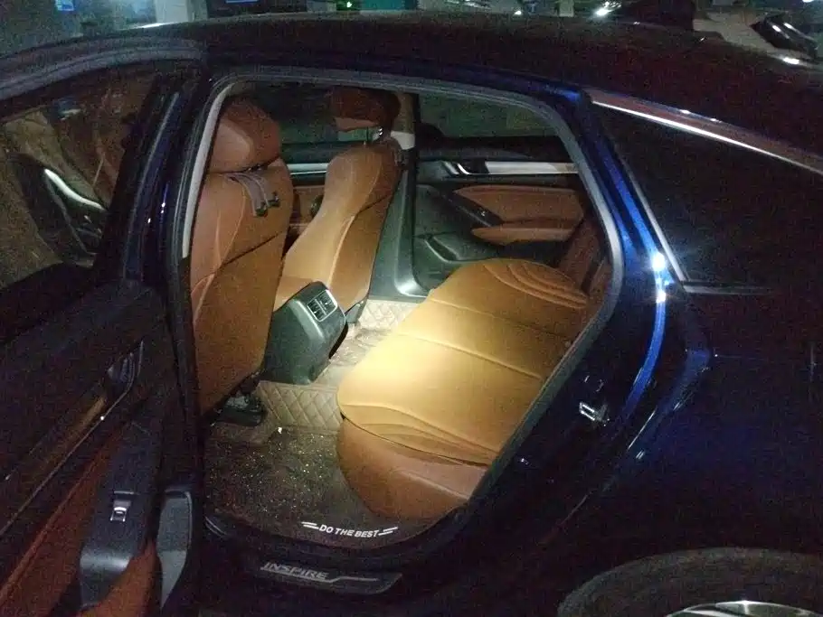 Honda Inspire — фото 11