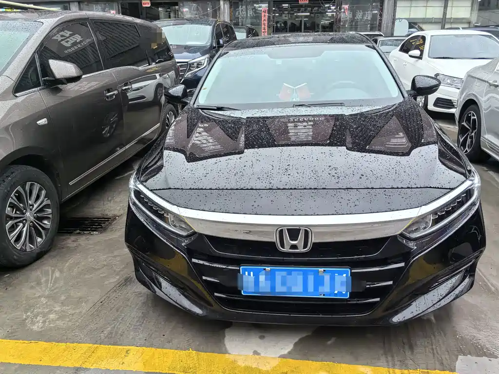 Honda Accord — фото 2