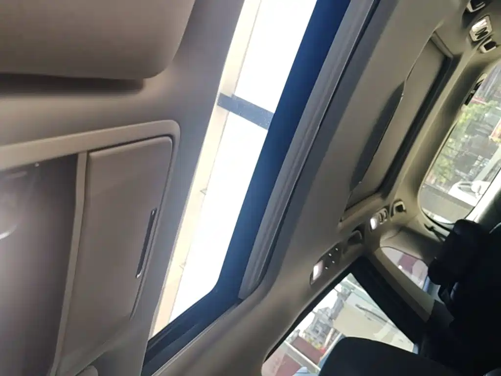 Honda Odyssey — фото 18