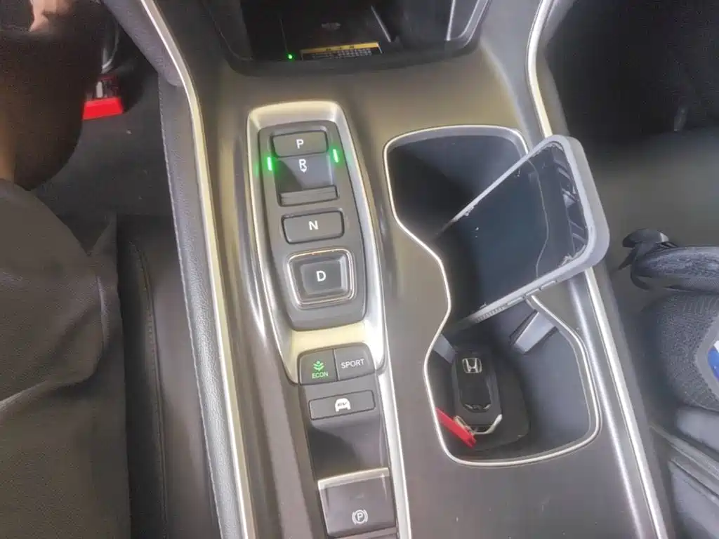 Honda Accord — фото 14