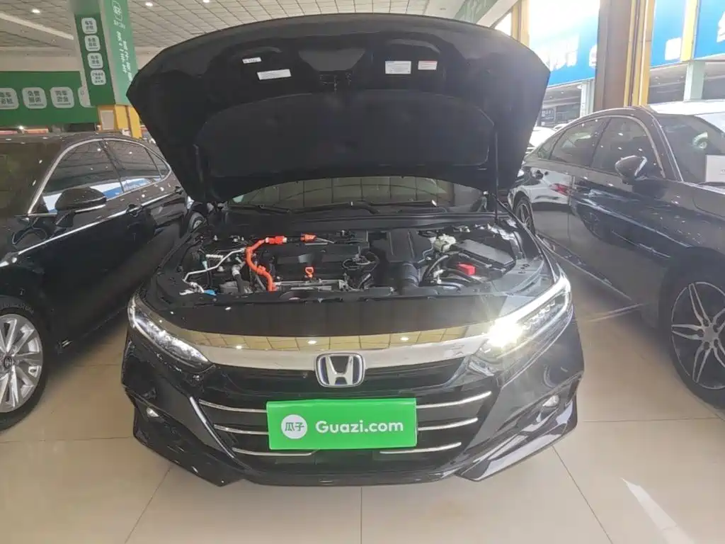 Honda Accord — фото 20