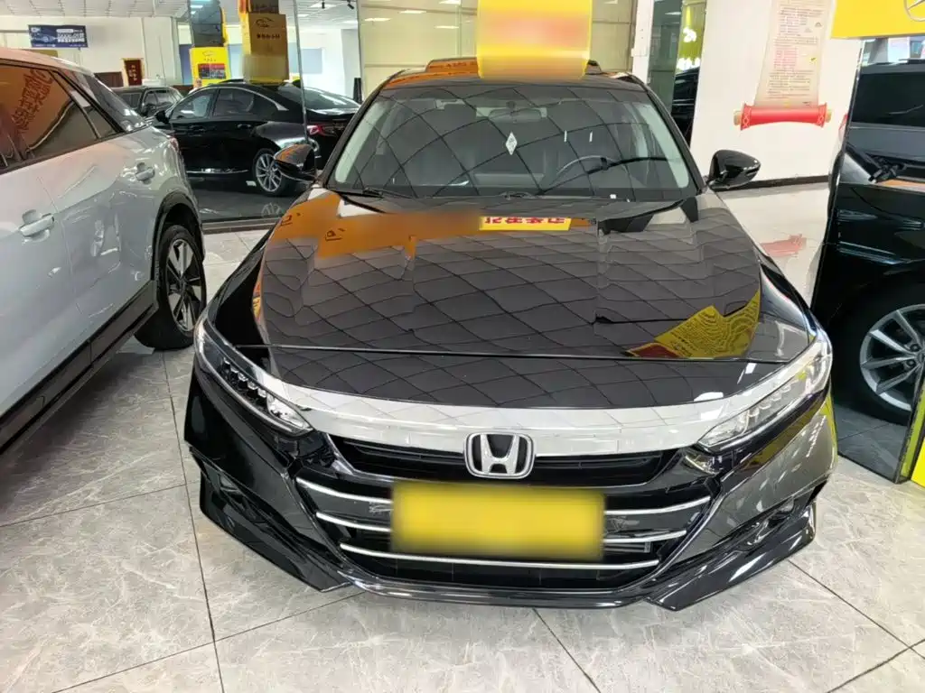Honda Accord — фото 3