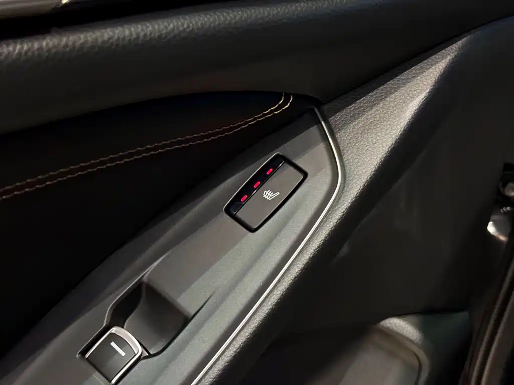 Honda Accord — фото 11