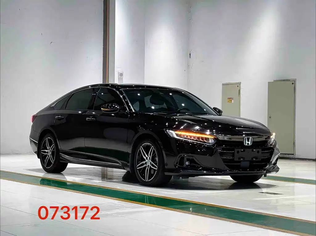 Honda Accord — фото 3