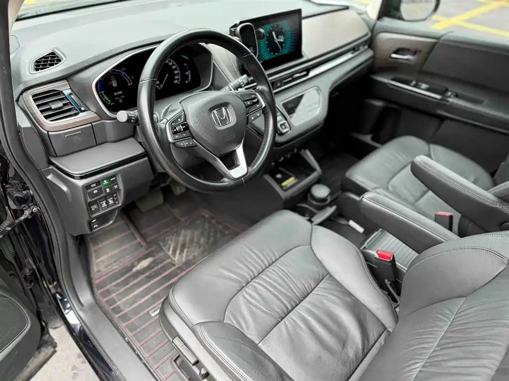 Honda Odyssey — фото 11