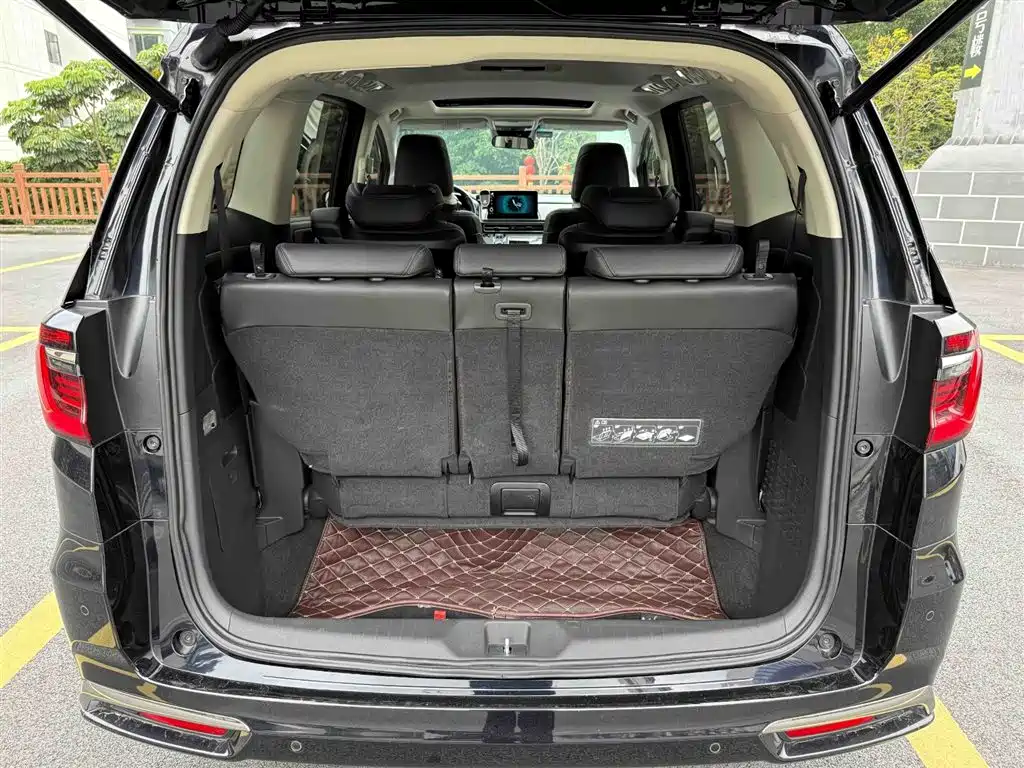 Honda Odyssey — фото 20