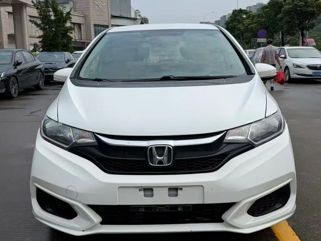 Honda Fit — фото 2