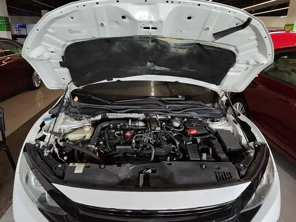 Honda Civic — фото 20