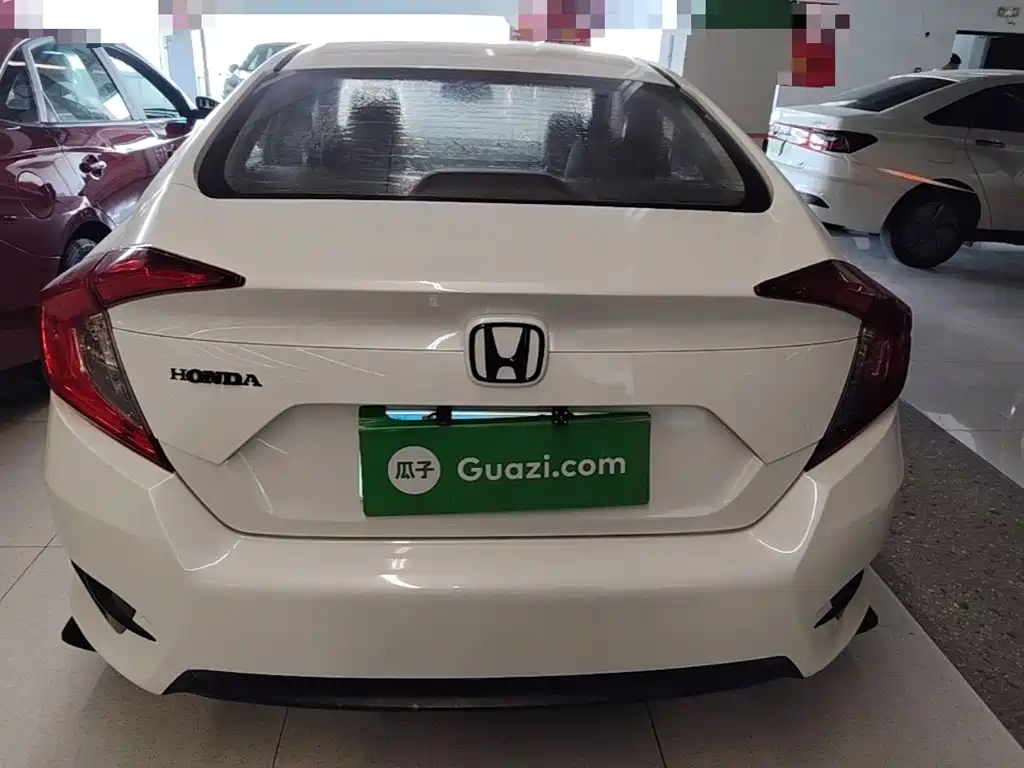 Honda Civic — фото 6