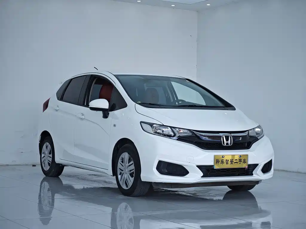 Honda Fit — фото 3