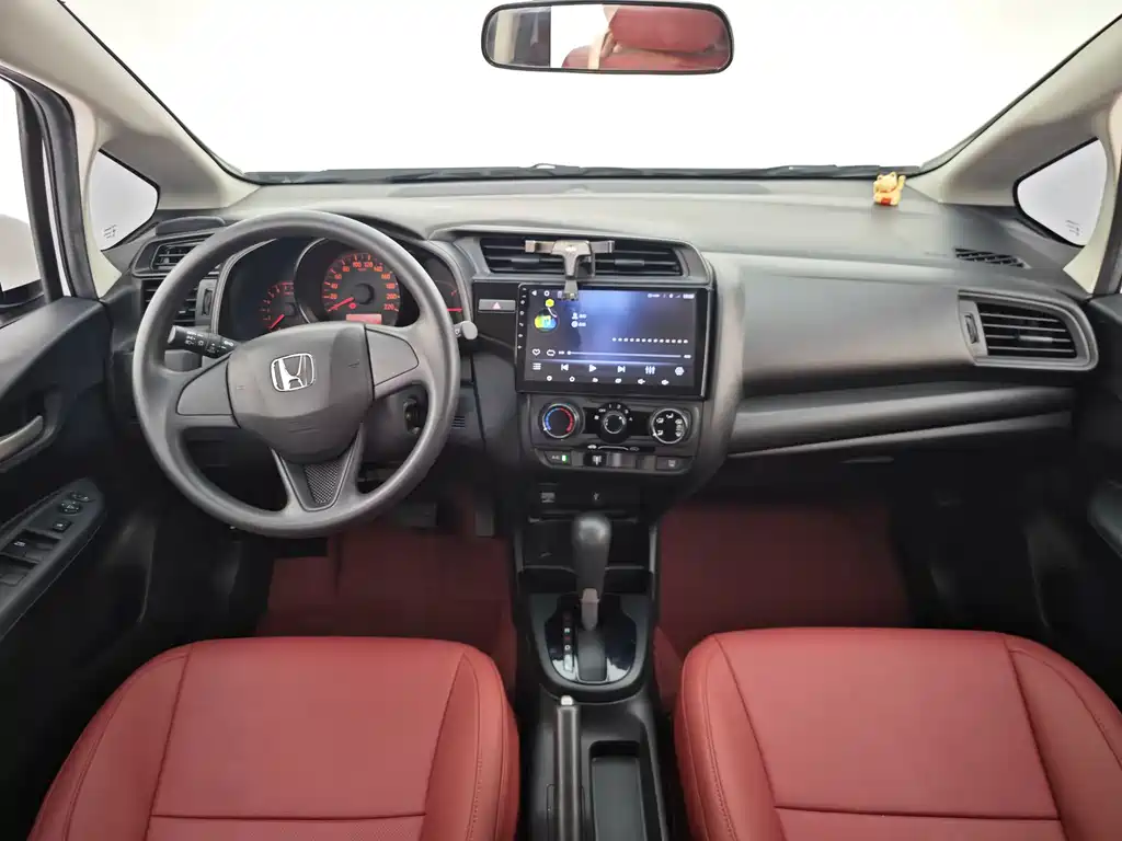 Honda Fit — фото 9