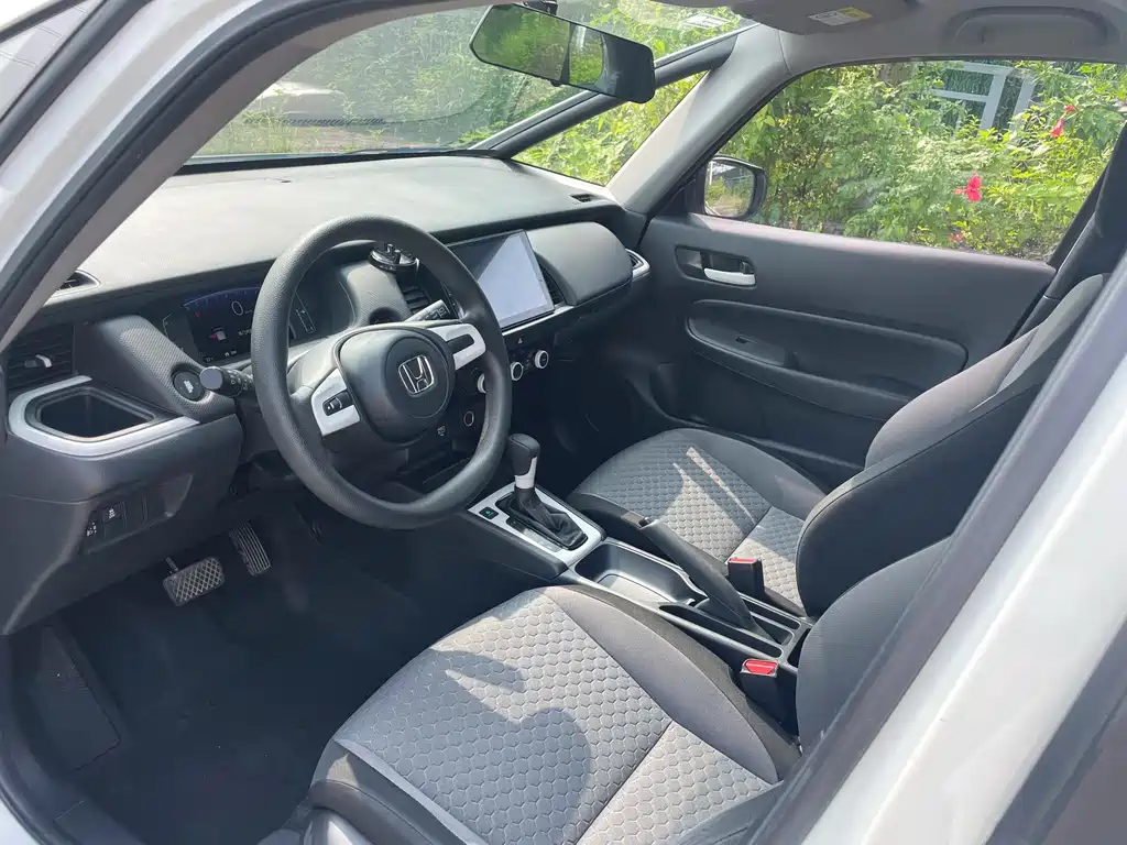 Honda Fit — фото 13